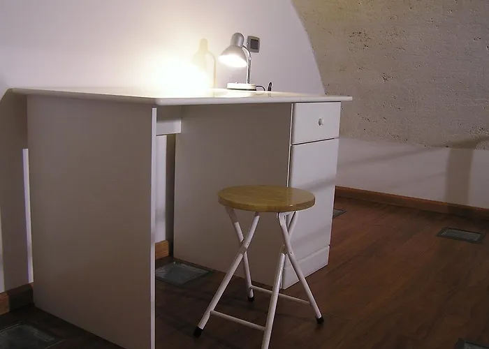 Bed & Breakfast Art Transparent 3*