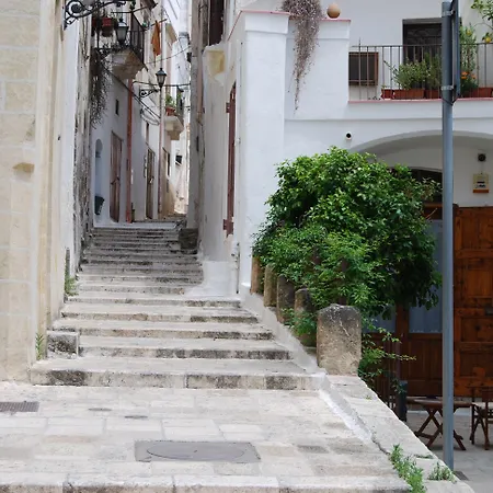 ベッド・アンド・ブレックファスト Art Transparent 3*