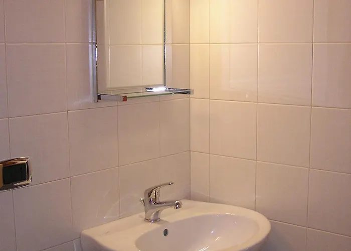 Art Transparent ベッド・アンド・ブレックファスト グロッターリエ