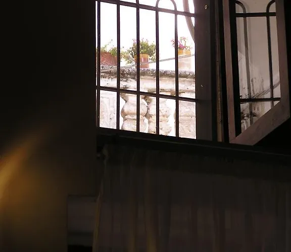 Art Transparent فندق مبيت وإفطار 3*