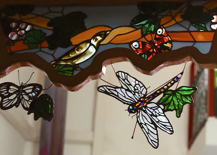 Art Transparent ベッド・アンド・ブレックファスト